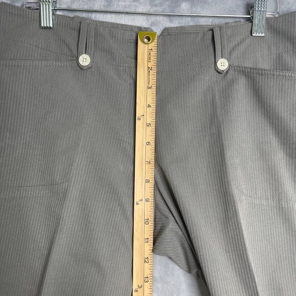 Nike Golf Shorts Womens 10 Gray Stripe Bermuda Dri Fit Mid‎ Rise Stretch Pockets - Picture 7 of 9